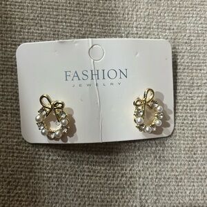 Wreath Fashion earrings